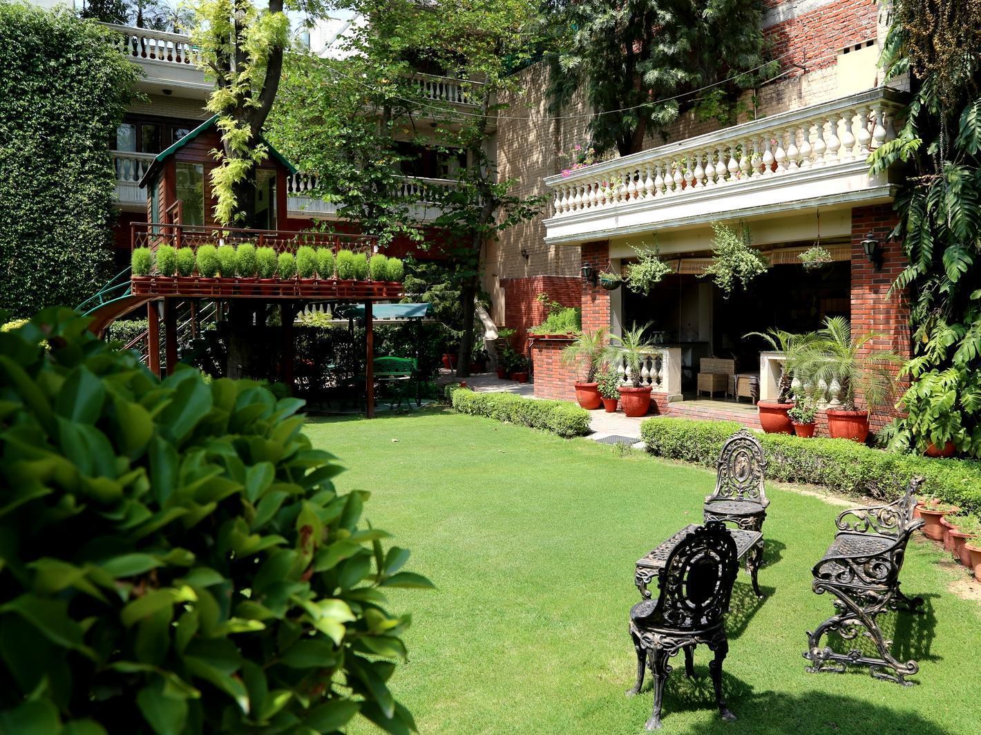 The Estate Villa New Delhi Eksteriør billede